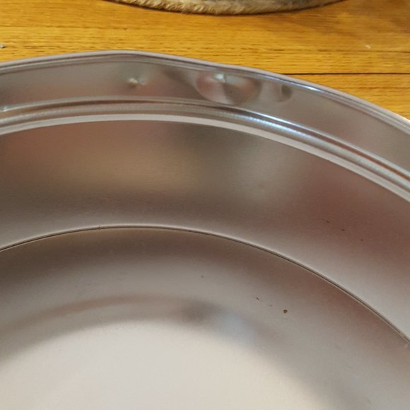 Vintage Metal Storage Tin with Fruit Lid 10" x 4" - Picture 3 of 8